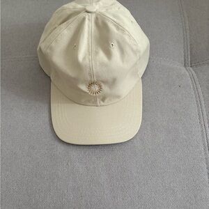 Cream Baseball Cap with Embroidered Design
